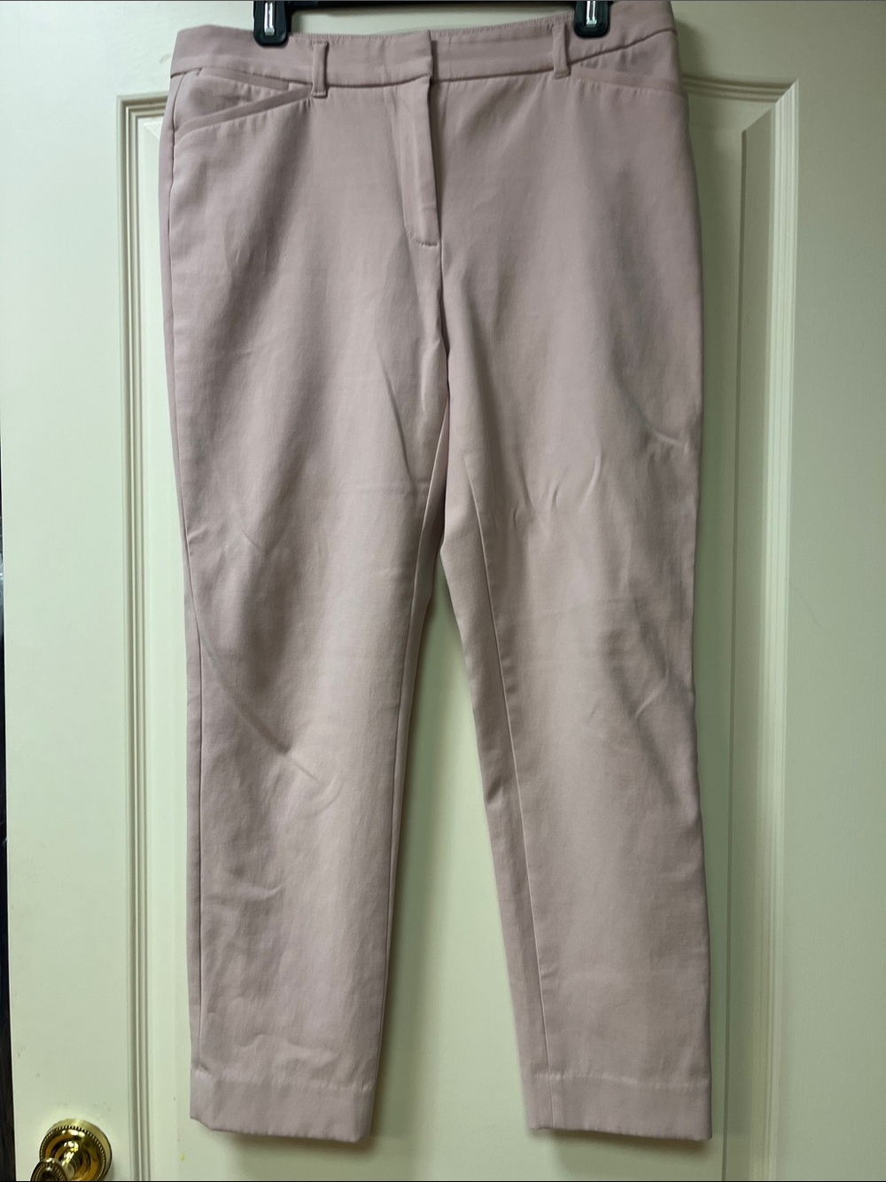 White House Black Market Cropped Slim Pants in Blush